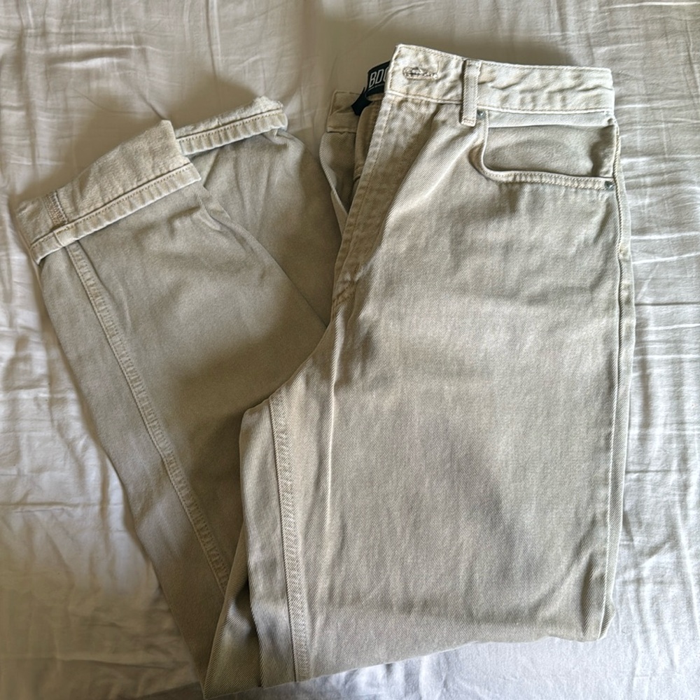 lightly worn mom high rise